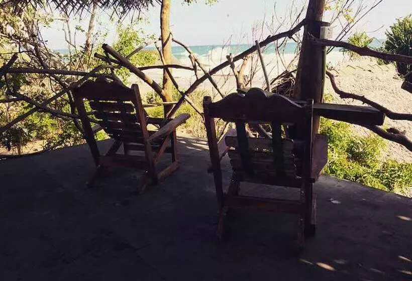 ホテル Sarada Beach Resort