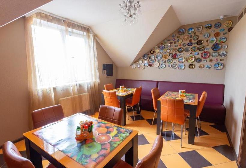 פנסיון Guest House Atlas