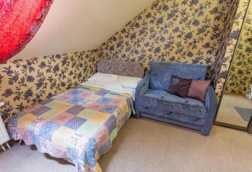 פנסיון Guest House Atlas