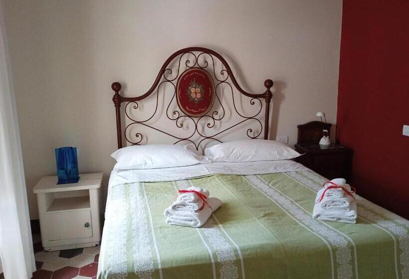 Panzió La Terrazza Del Fotografo