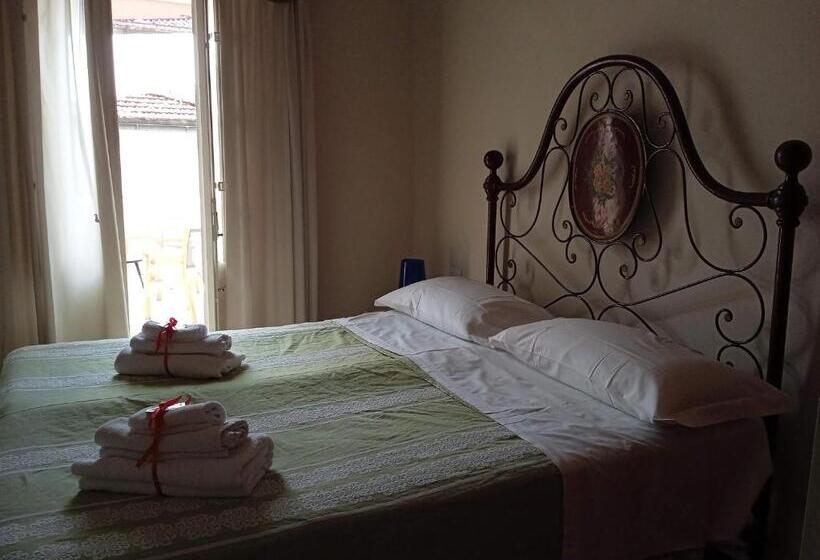 Panzió La Terrazza Del Fotografo