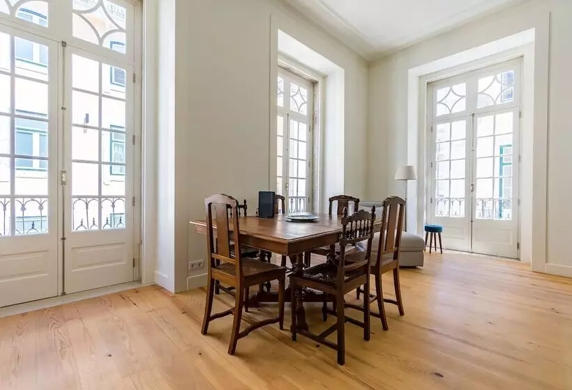 پانسیون Santa Justa Prime Guesthouse