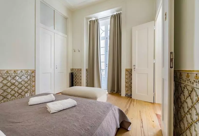 پانسیون Santa Justa Prime Guesthouse
