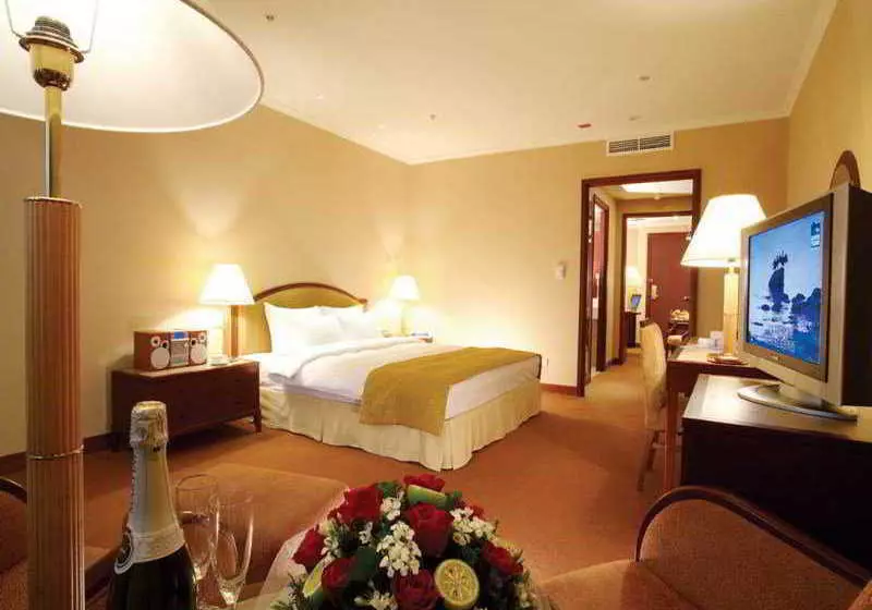 Отель Chungli Chinatrust