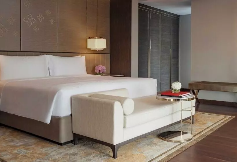 هتل Intercontinental Bangkok, An Ihg