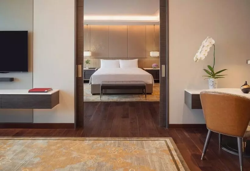 هتل Intercontinental Bangkok, An Ihg