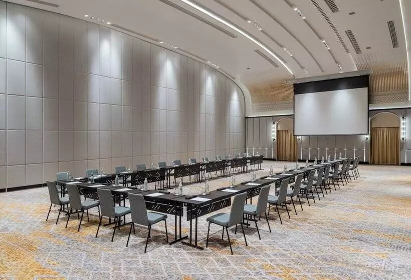 Отель InterContinental Chiang Mai Mae Ping