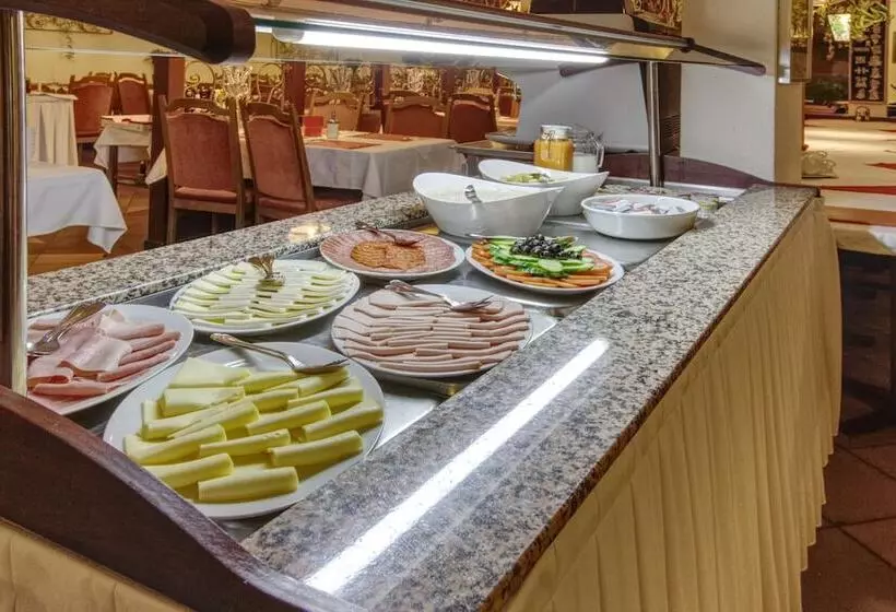 ホテル Rheinfelderhof