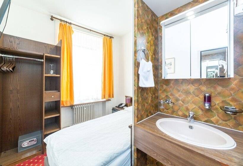 Hotel Rheinfelderhof