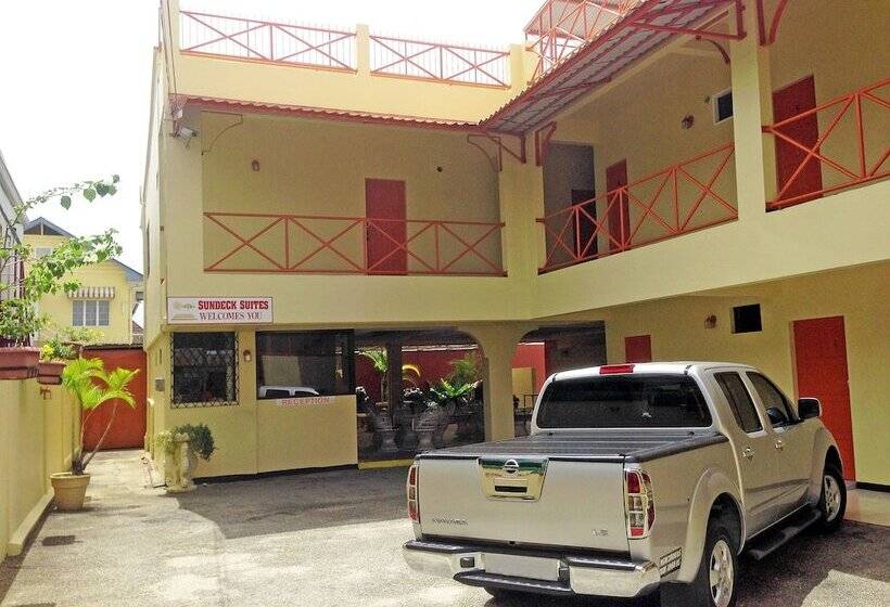 هتل Sundeck Suites