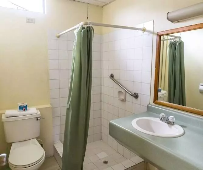 فندق Sundeck Suites