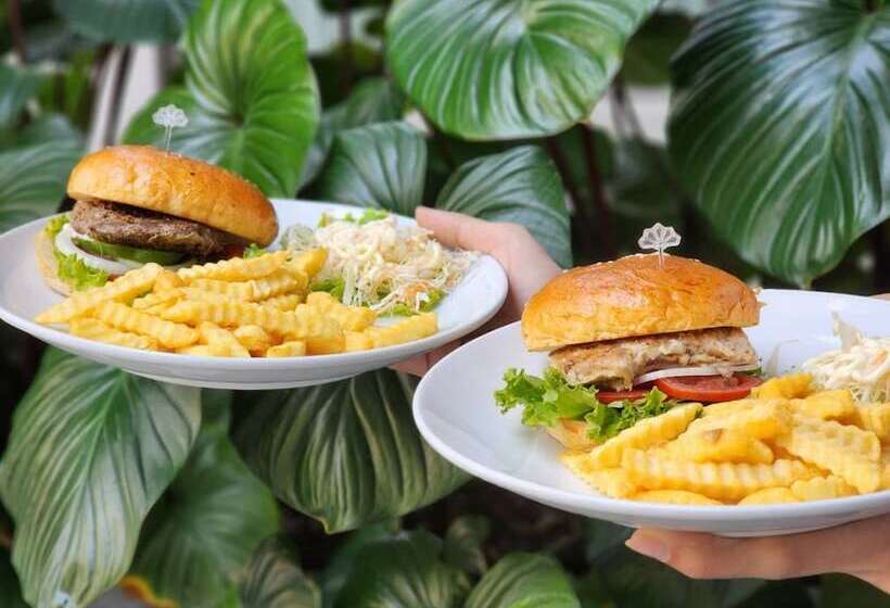 The Royal Paradise Hotel & Spa   Sha Extra Plus