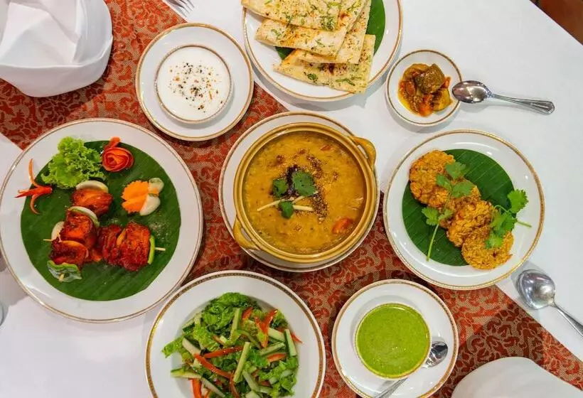 The Royal Paradise Hotel & Spa Sha Extra Plus