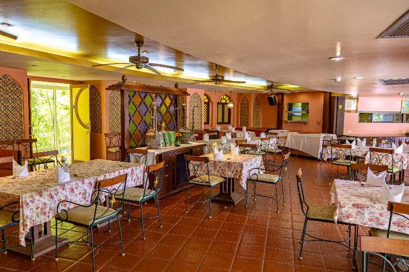 The Royal Paradise Hotel & Spa Sha Extra Plus