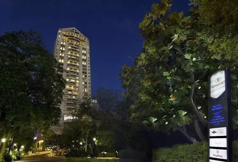 اقامتگاه Somerset Park Suanplu Bangkok