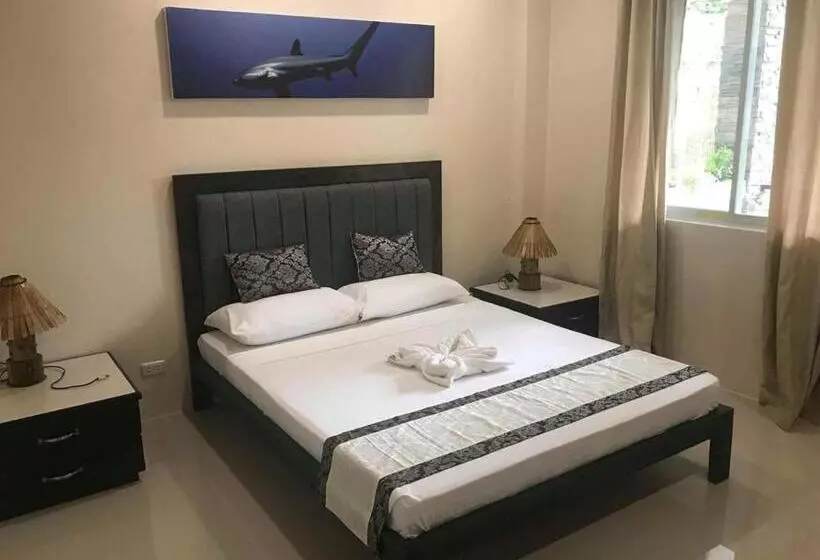 Retkeilymaja Avila S Horizon Dive Resort Malapascua