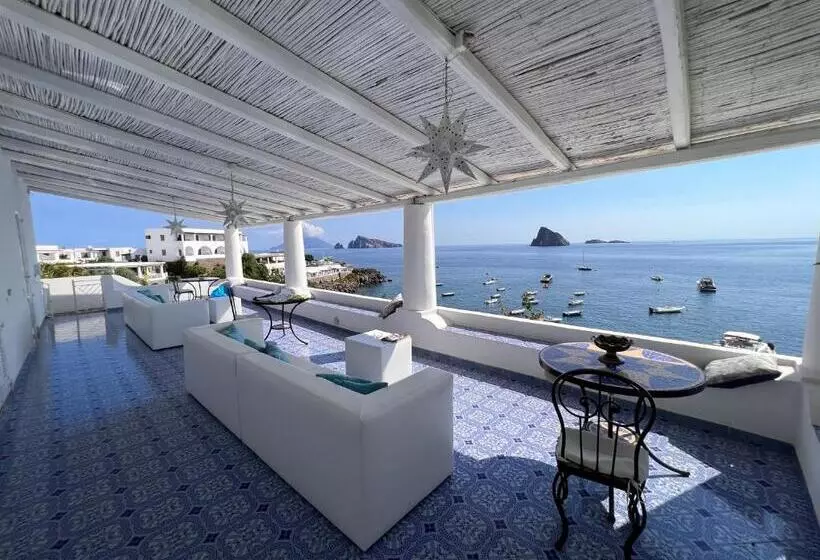 簡易ホテル Resort Villa Lydia
