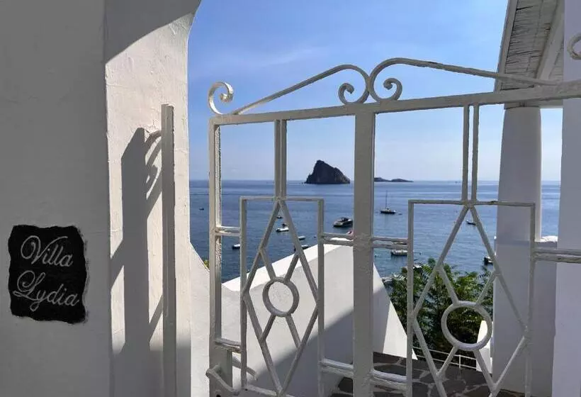 簡易ホテル Resort Villa Lydia