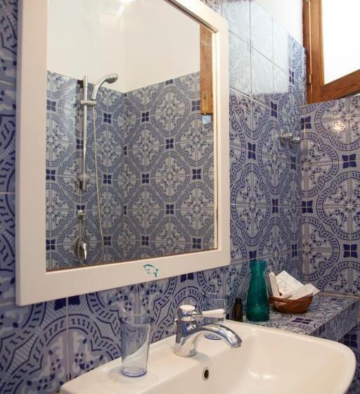 פונדק Resort Villa Lydia