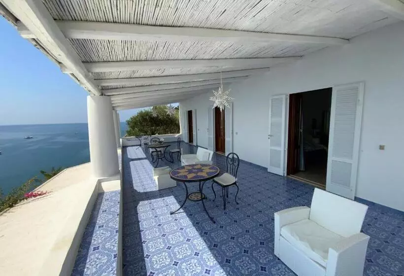 簡易ホテル Resort Villa Lydia