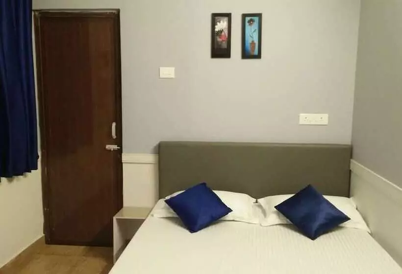 ホテル Aashiaanaa Residency Inn