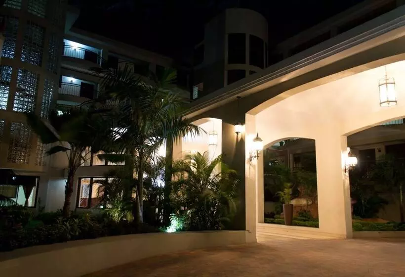 هتل Constellation