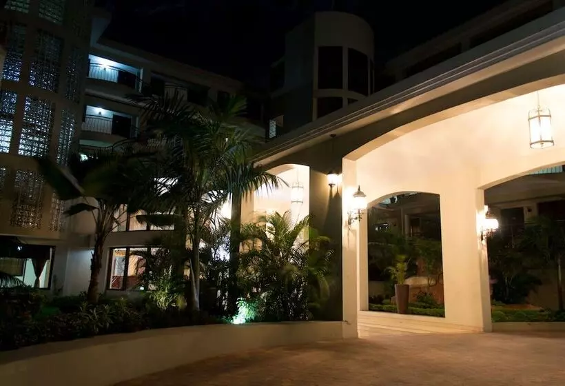 هتل Constellation