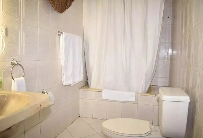 هتل Constellation