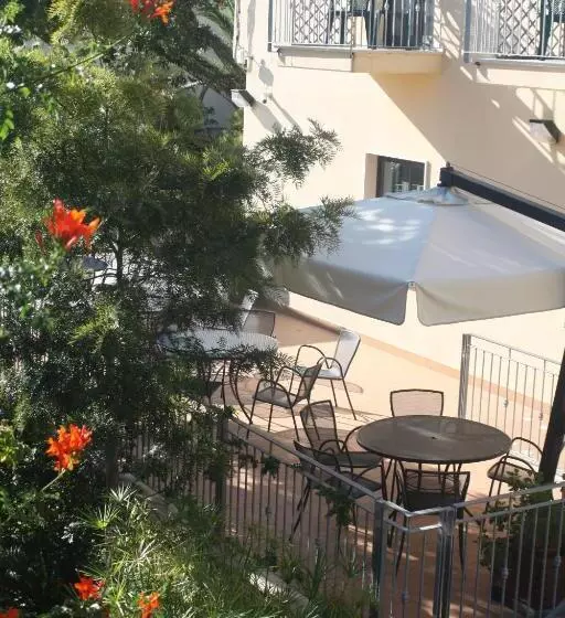 هتل Lido