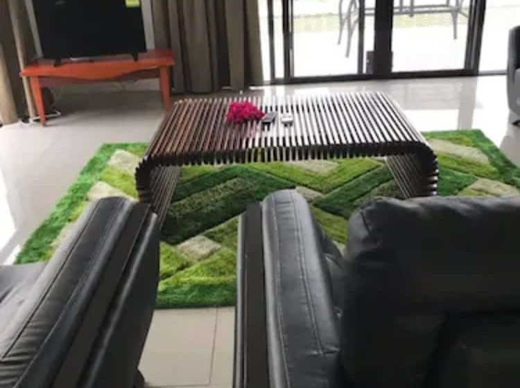 Malibu Water Front Villas