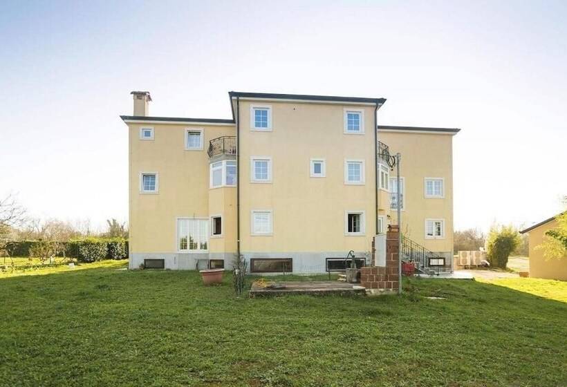 پانسیون Apartments & Rooms Buoni Amici