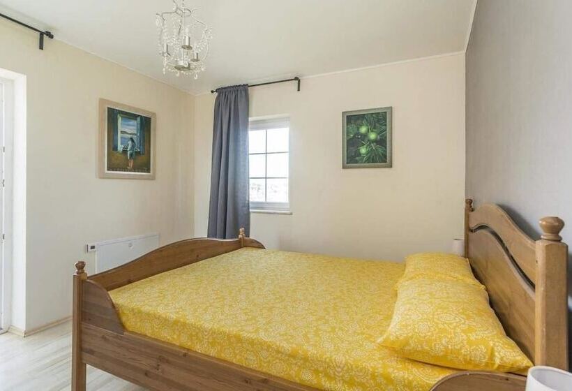 پانسیون Apartments & Rooms Buoni Amici