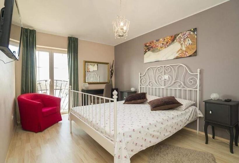 پانسیون Apartments & Rooms Buoni Amici