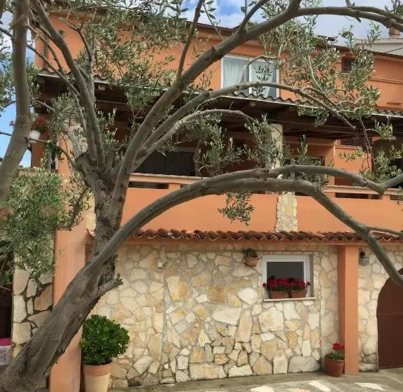 Majatalo Guesthouse Tariba