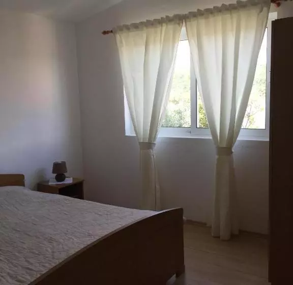 Majatalo Guesthouse Tariba