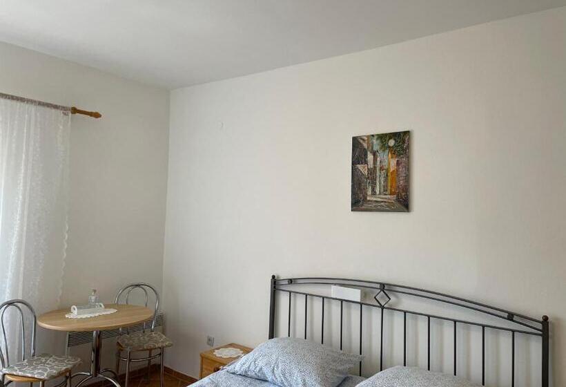 بنسيون Guesthouse Tariba