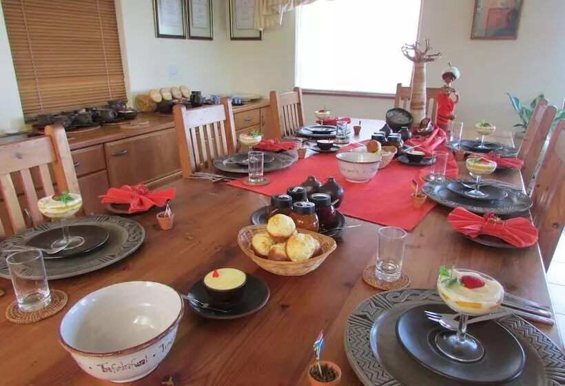 Majatalo Melkhoutkloof Guest House