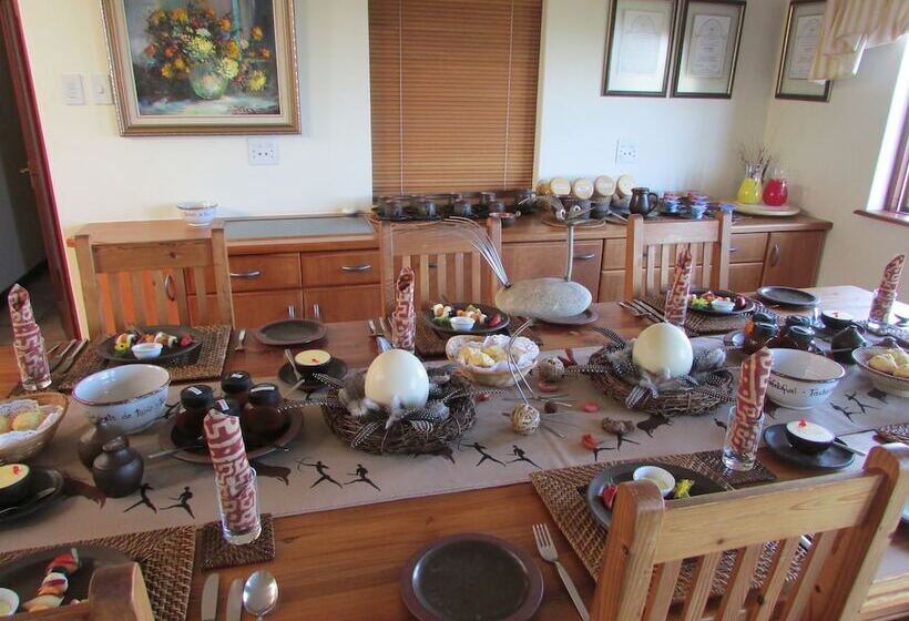 بنسيون Melkhoutkloof Guest House