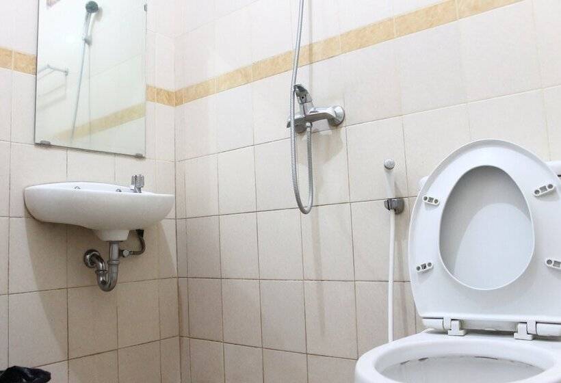 Пансион Roemah Ywi