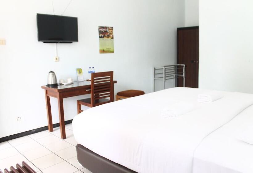 Пансион Roemah Ywi