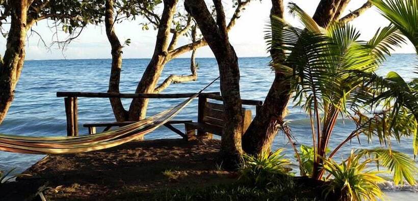 پانسیون Vaiula Beach Fales