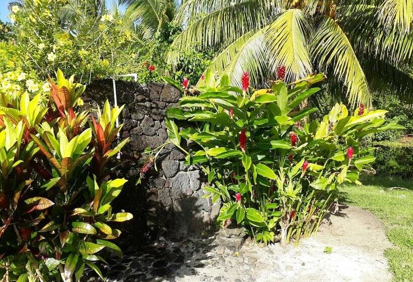 پانسیون Vaiula Beach Fales