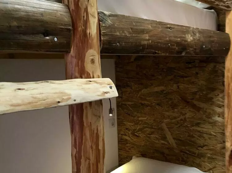 Tithora Athens Hostel