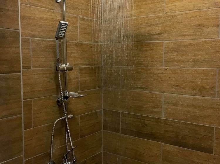 Tithora Athens Hostel