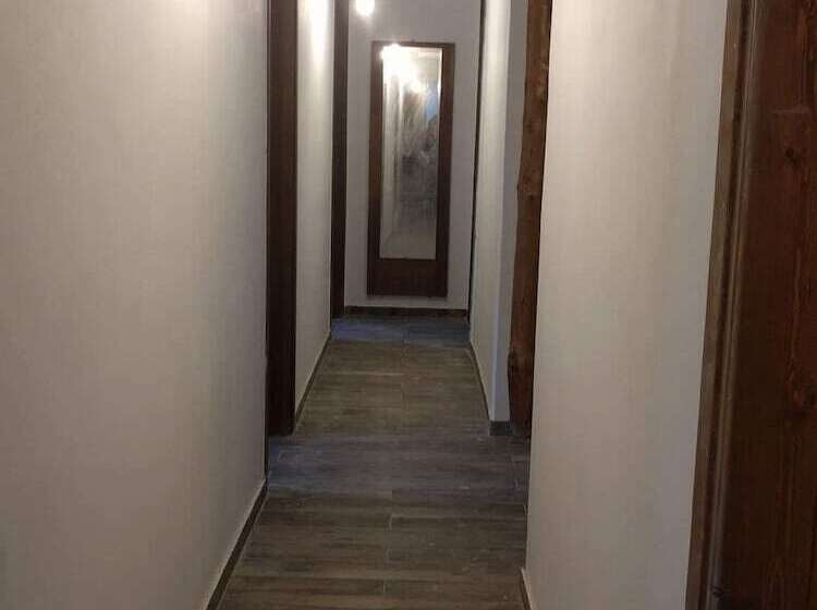 Tithora Athens Hostel