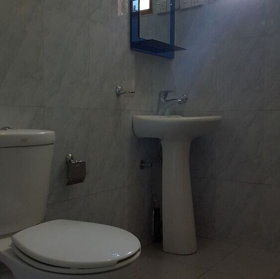 Bed and Breakfast Kavindi Villa Aluthgama