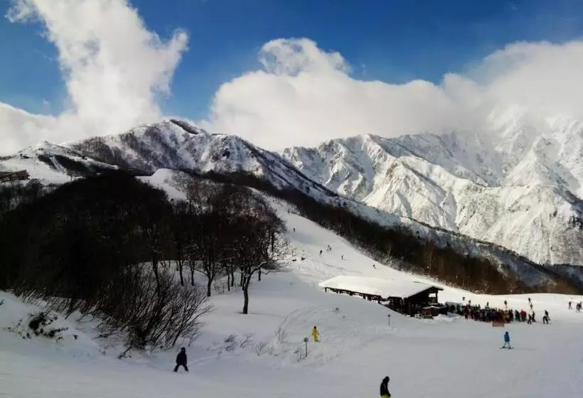 Hotelli Pals Inn Raicho