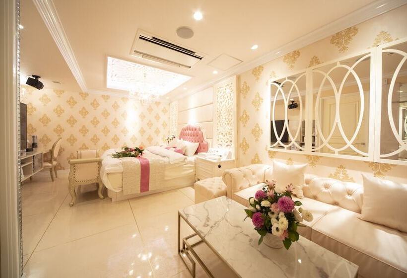 Отель Secret Veny   Adults Only