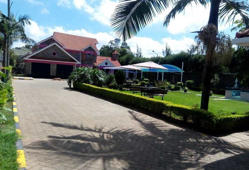 هتل The Joshua Gardens