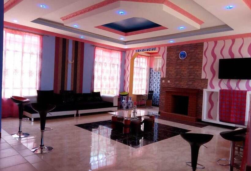 هتل The Joshua Gardens